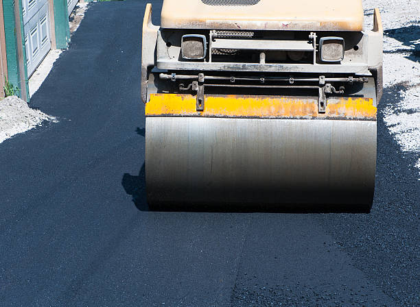 Best Asphalt Driveway Installation  in Greenacres, CA